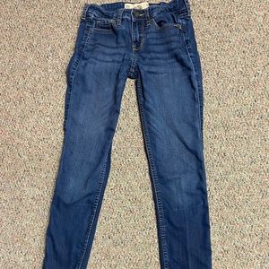 Hollister dark wash skinny jeans